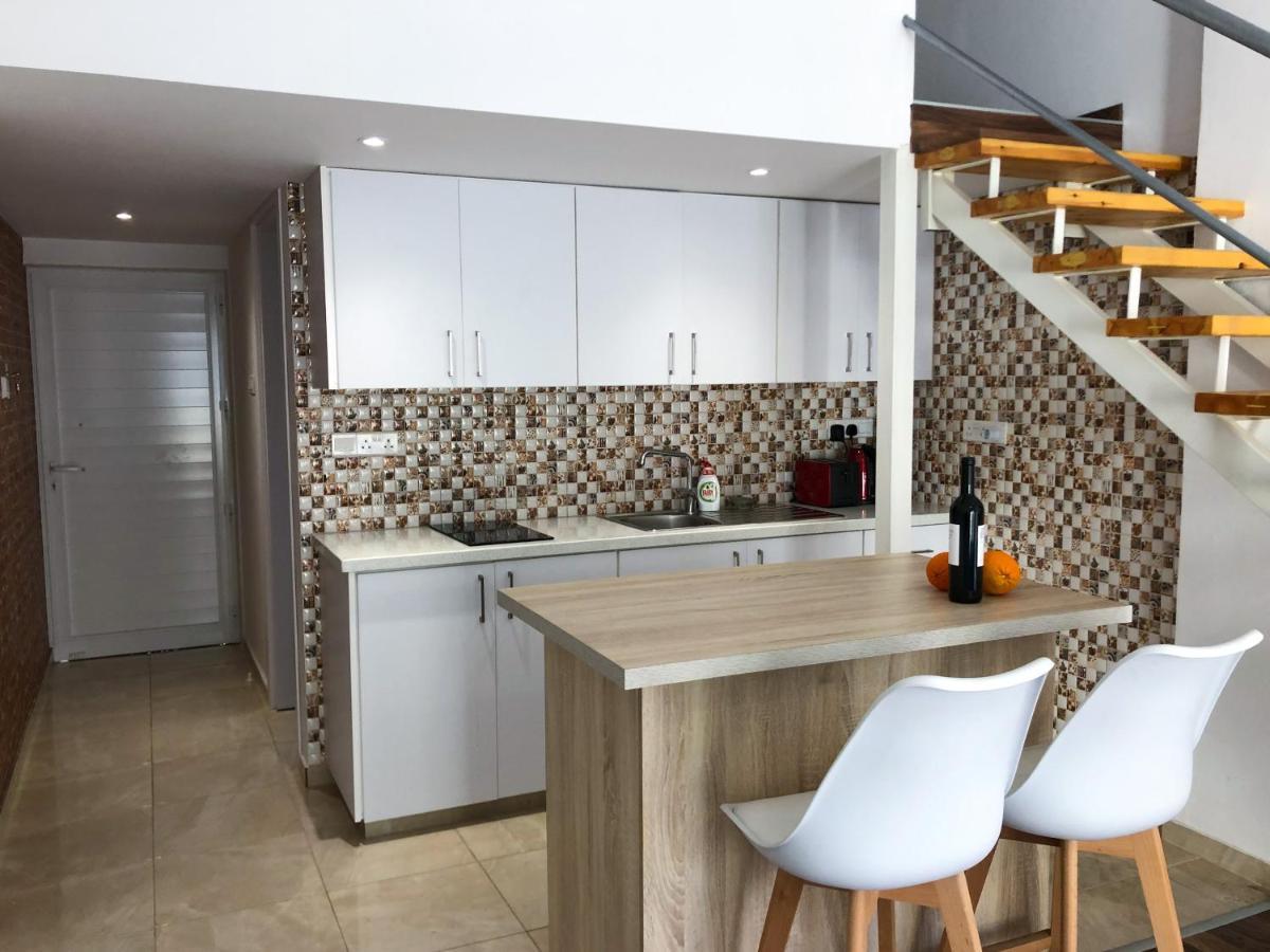 Cozy Loft Apartment Айя-Напа Екстер'єр фото