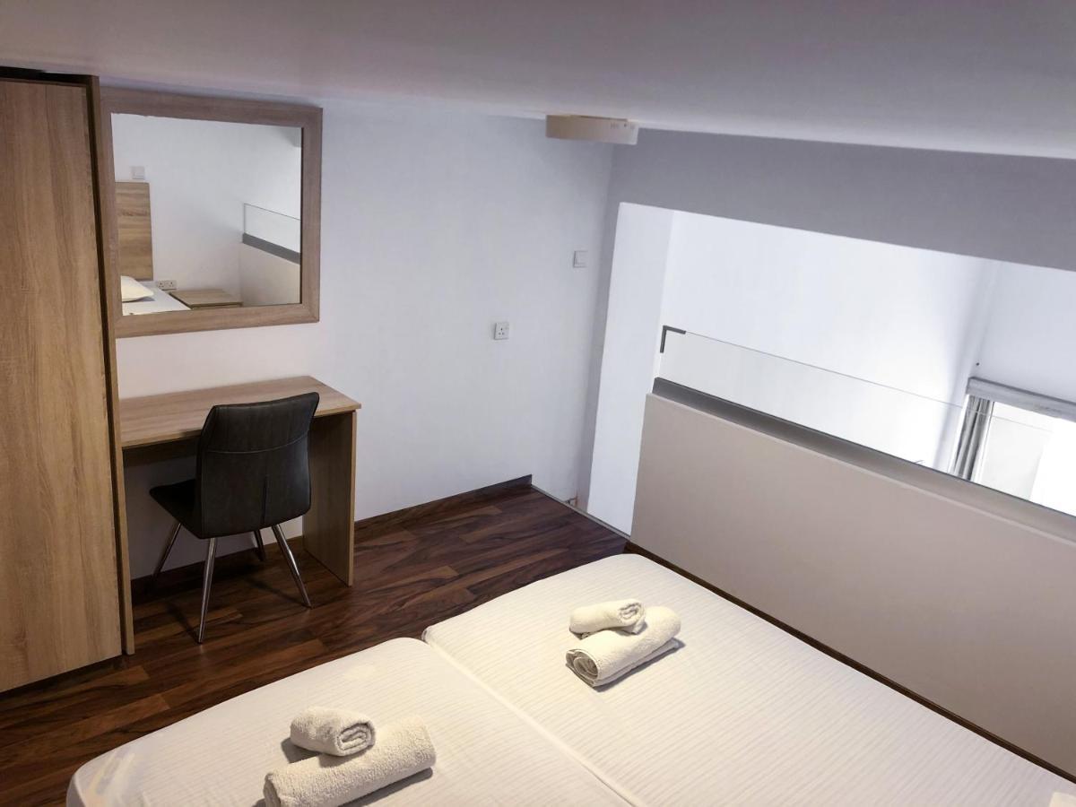 Cozy Loft Apartment Айя-Напа Екстер'єр фото